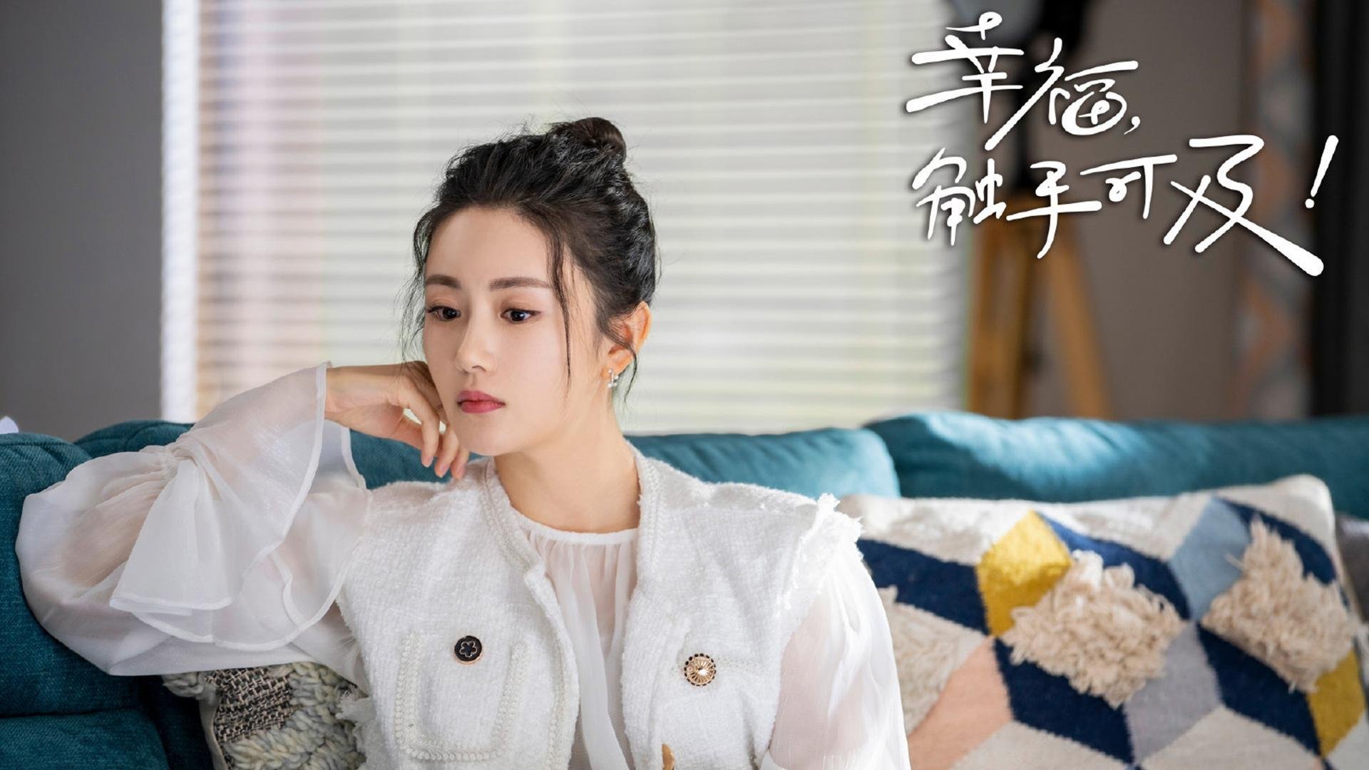 “中国足球绘画比赛火热开赛，彰显青春梦想”，绘画作品足球赛一等奖